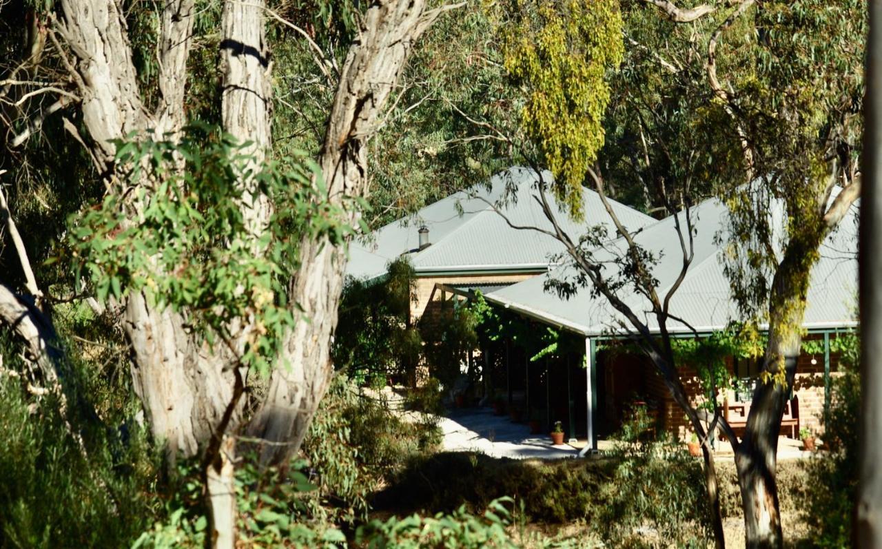 Battunga Cottages Watervale Exteriör bild